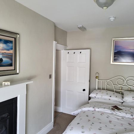 Charming 2-Bed Apartment In Donegal Town Centre Εξωτερικό φωτογραφία