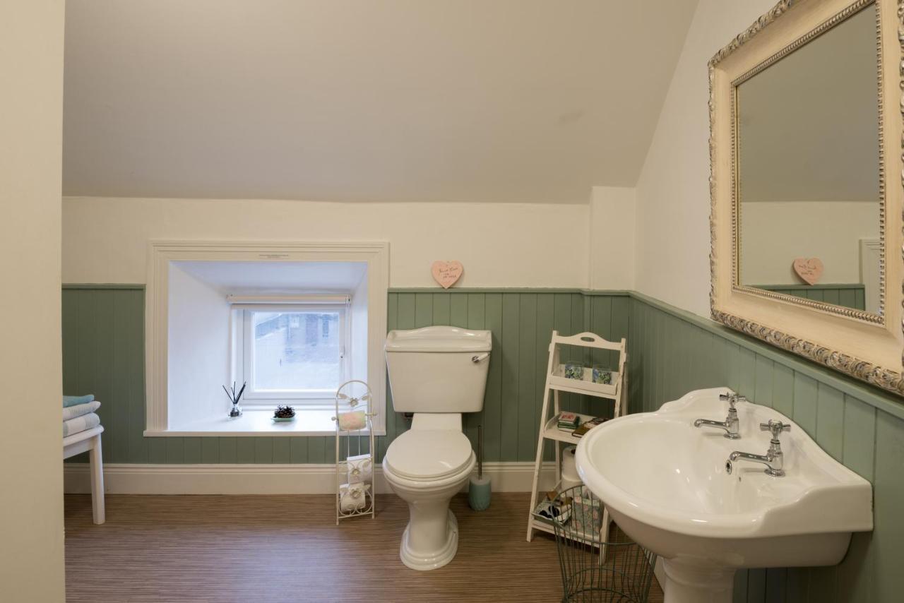 Charming 2-Bed Apartment In Donegal Town Centre Εξωτερικό φωτογραφία