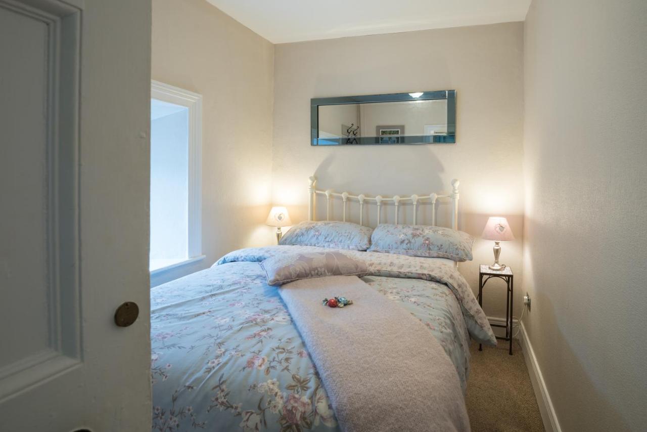 Charming 2-Bed Apartment In Donegal Town Centre Εξωτερικό φωτογραφία