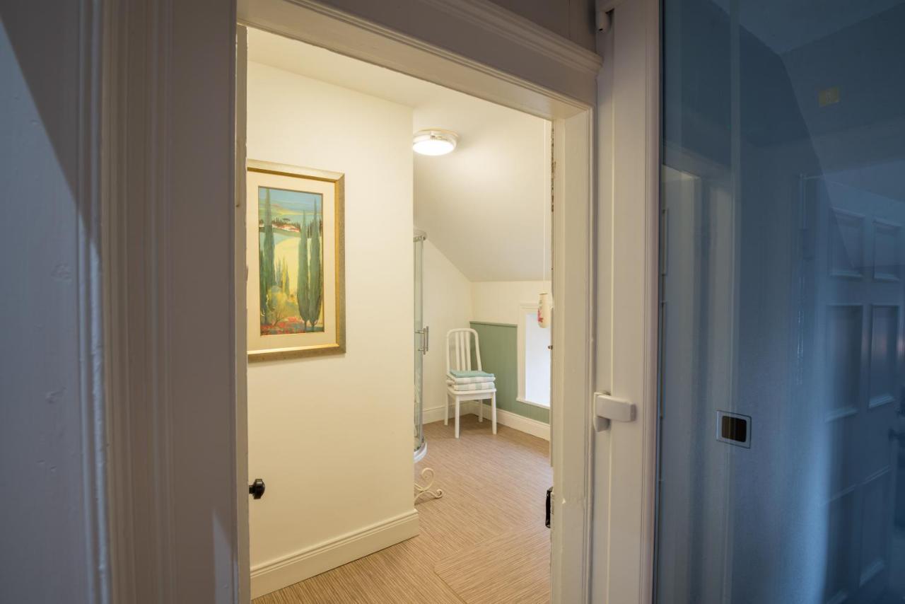 Charming 2-Bed Apartment In Donegal Town Centre Εξωτερικό φωτογραφία